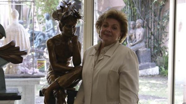 Gogy Farias una gran escultora y humanista